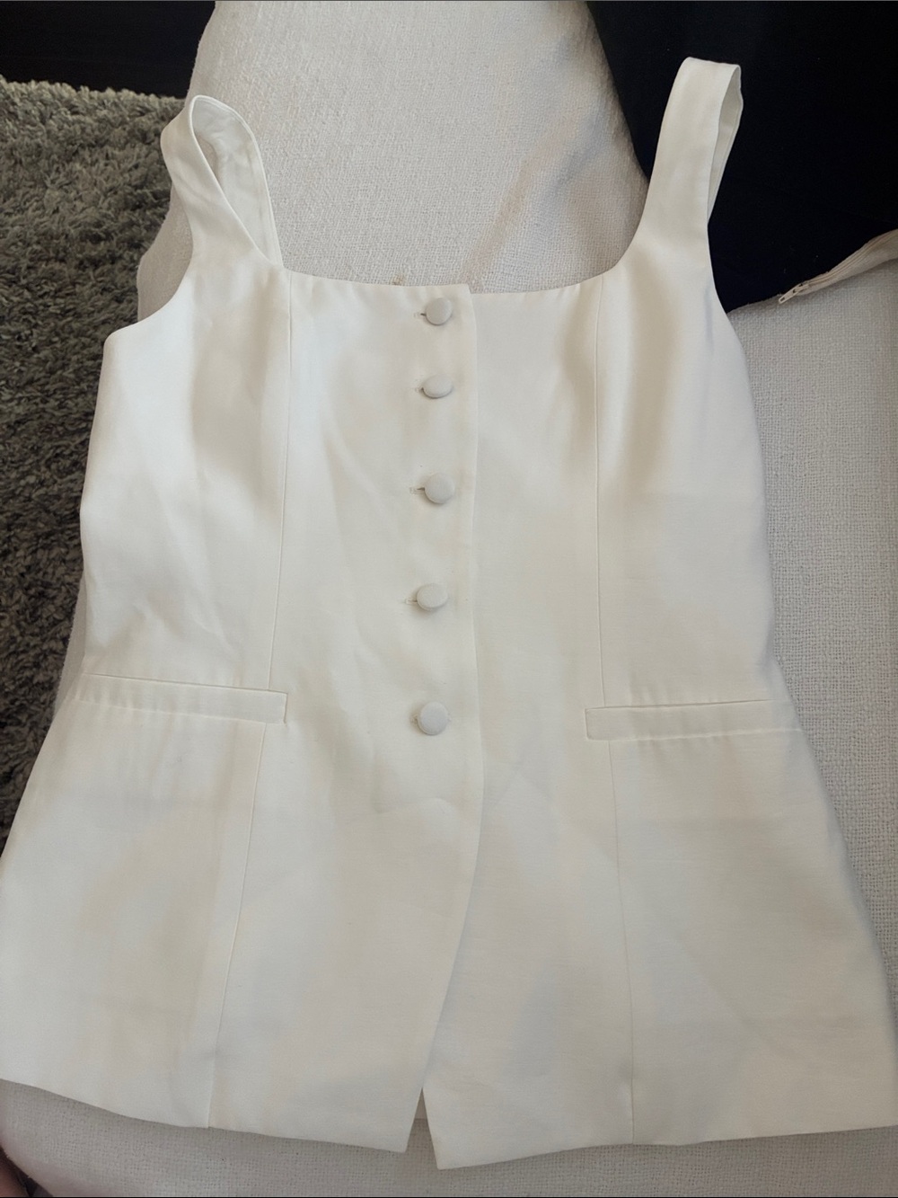 Wayf White Strapless Button-Front Top